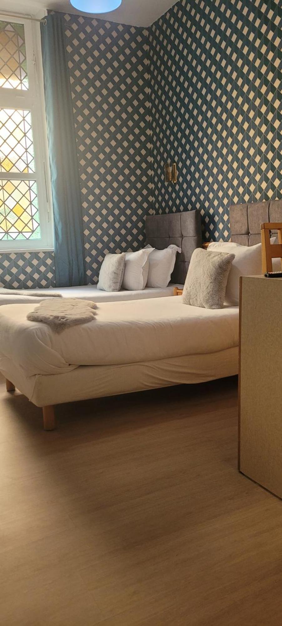 Hotel Central Anzac อาเมียงส์ ภายนอก รูปภาพ