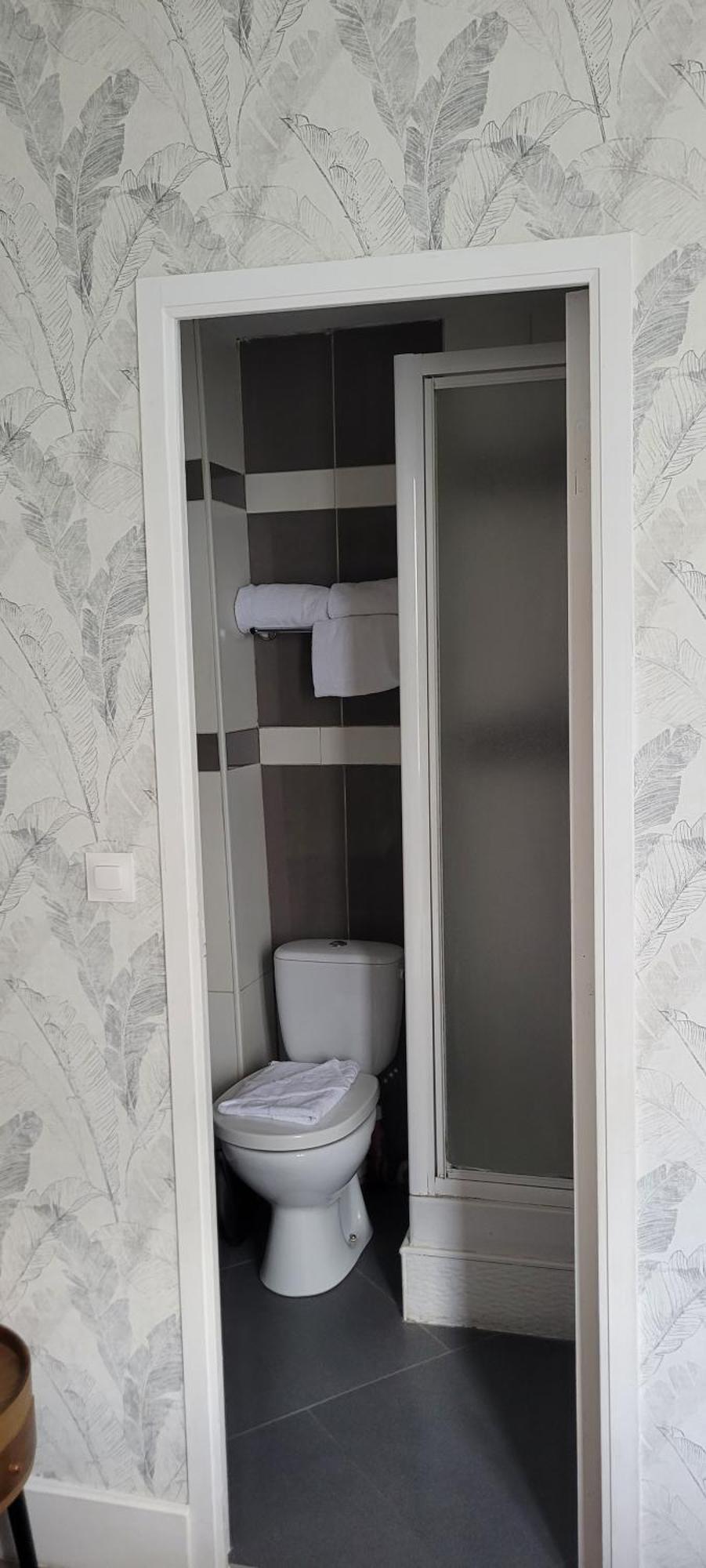 Hotel Central Anzac อาเมียงส์ ภายนอก รูปภาพ